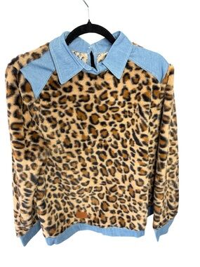Leopard Faux Fur Pullover with Denim Collar